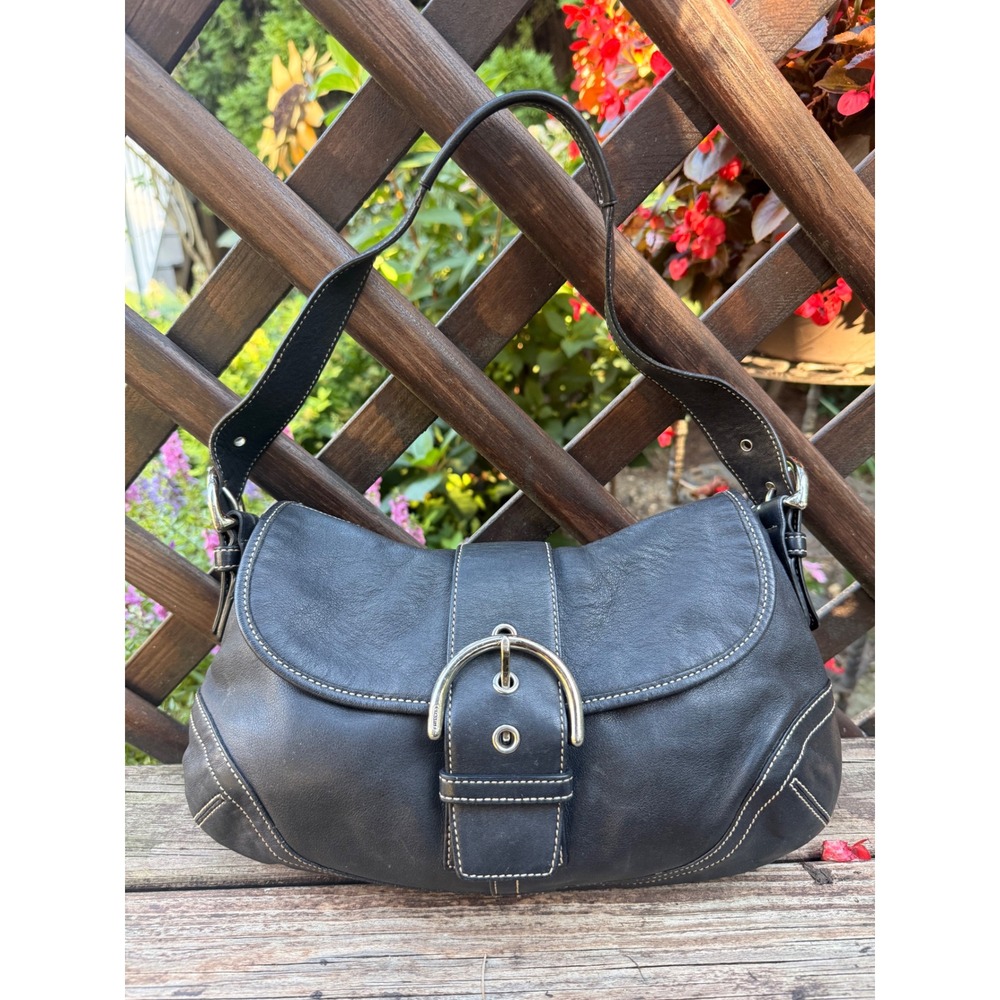 Coach Medium Soho Black Leather Buckle Flap Shoulder Bag Hobo 9248 Vintage Y2K